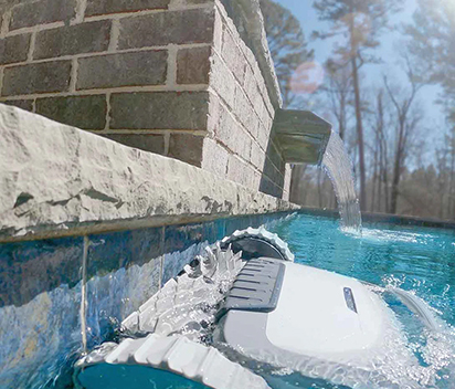 The portable pool vacuum powerhouse saves heaps of time 